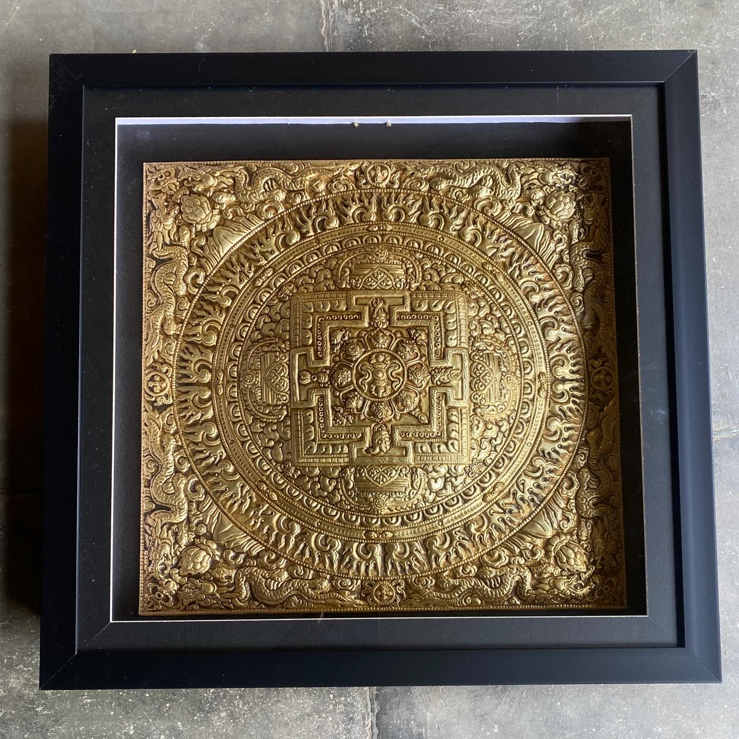 Dragon Bajra Ashtamangal Mandala